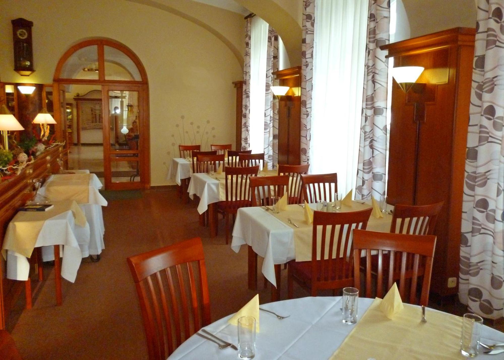 Hotel Havel ريخنوف ناد كنيجنو المظهر الخارجي الصورة